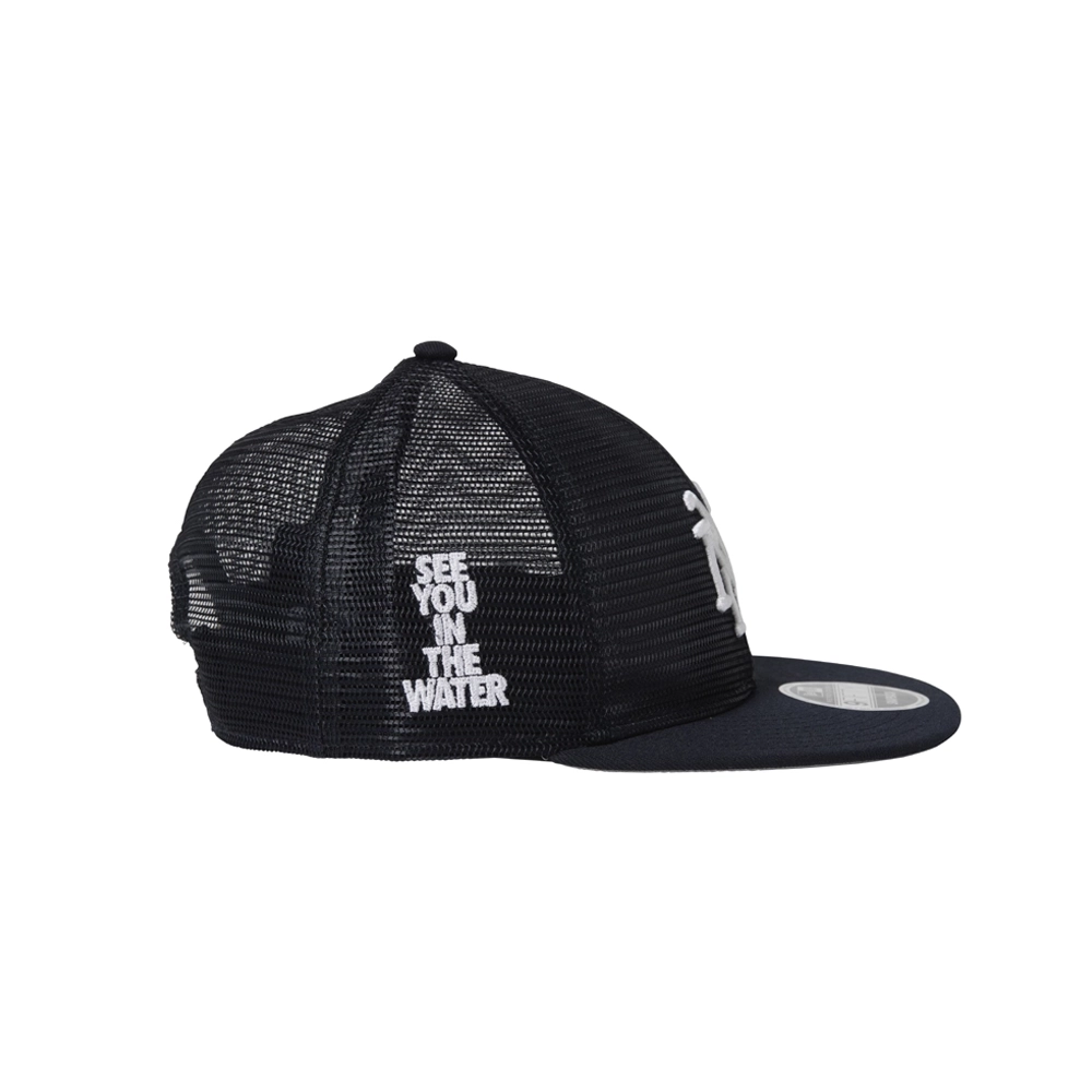 EMBLEM NEWERA MESH CAP