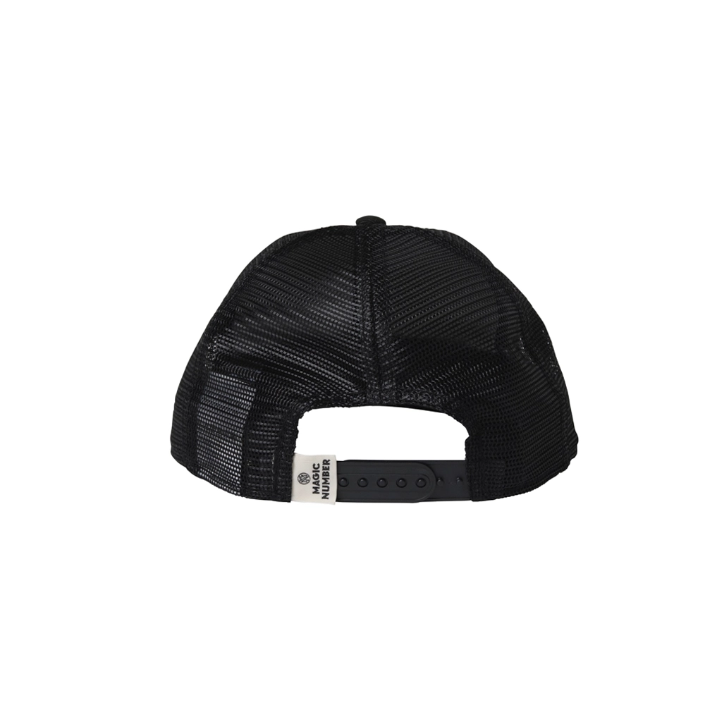 EMBLEM NEWERA MESH CAP